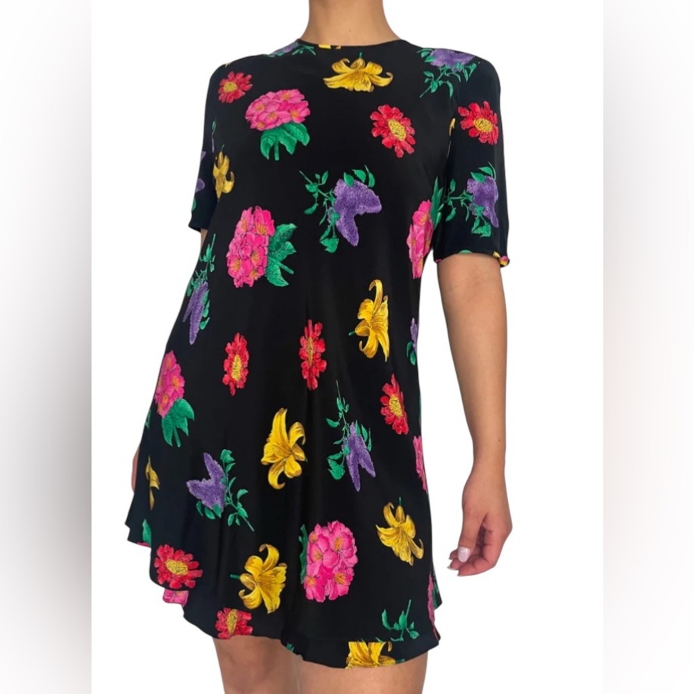 Vintage Liz Claiborne Black Floral Ruffle Hem Dress Short Sleeve Size 12 - Picture 3 of 12